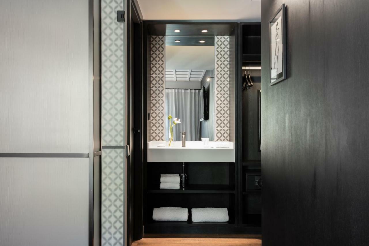 Yurbban Ramblas Boutique Hotel Barcelona Exterior foto