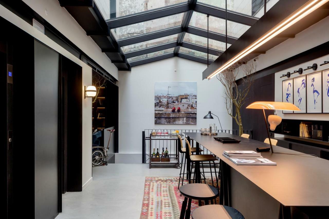 Yurbban Ramblas Boutique Hotel Barcelona Exterior foto
